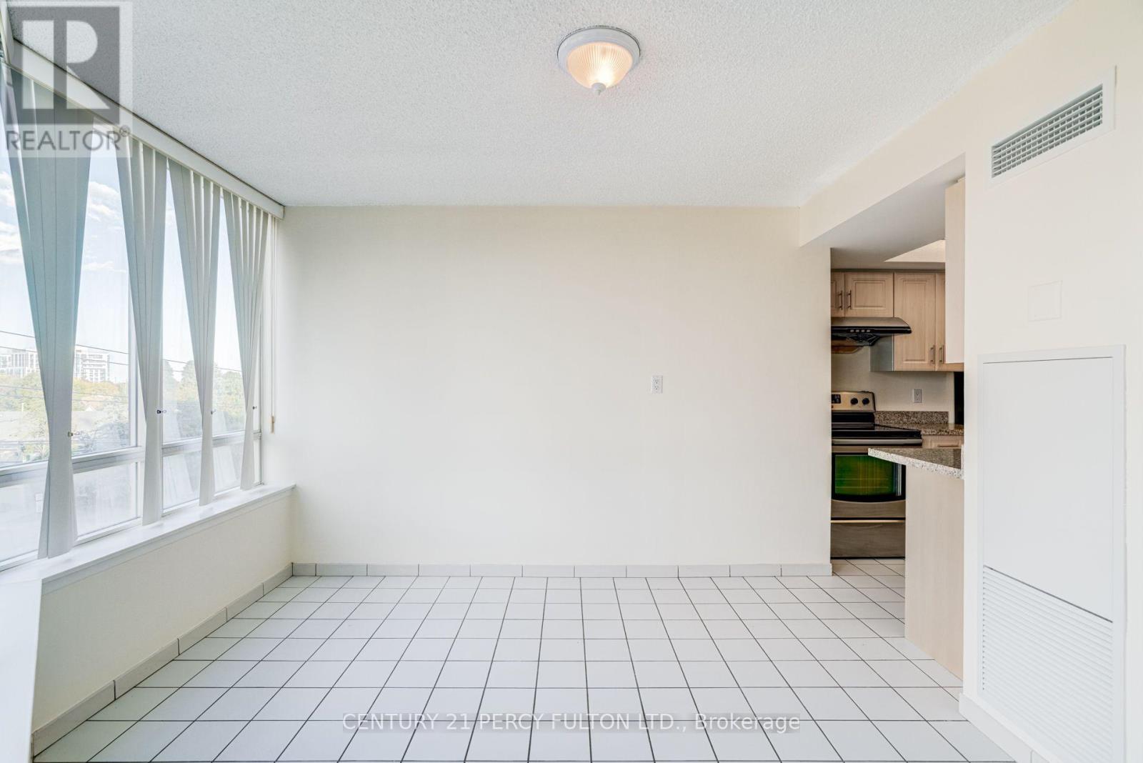 #504 11753 SHEPPARD AVENUE E - 12