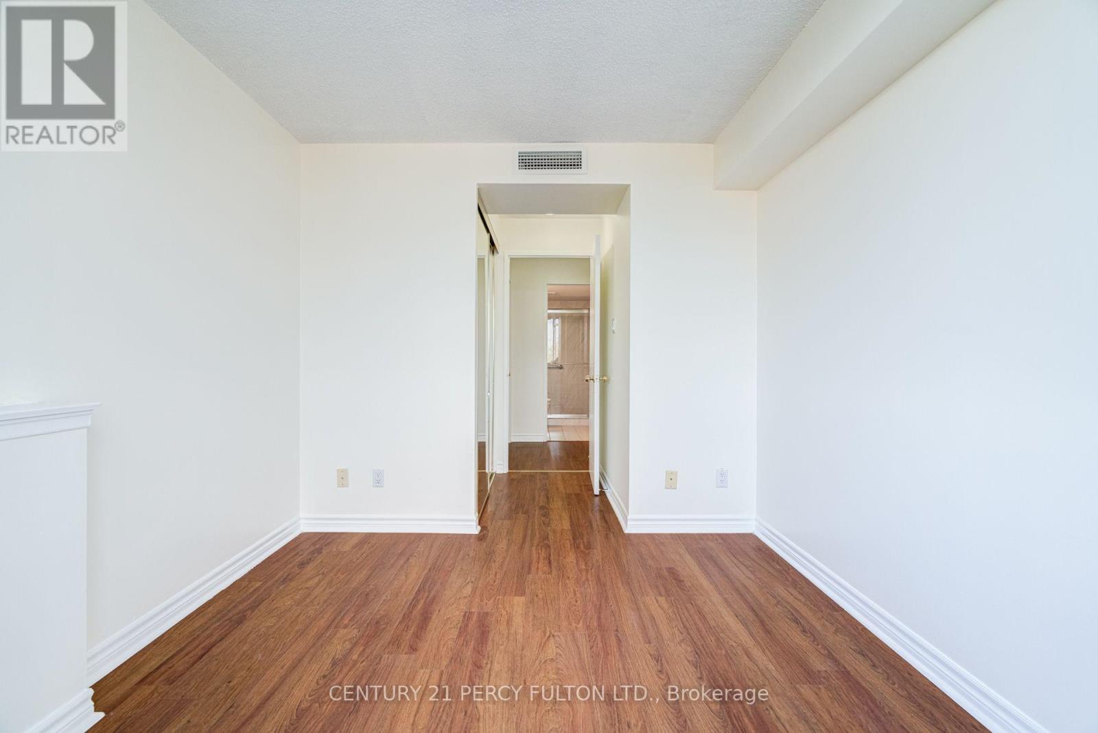 504- 11753 Sheppard Avenue East, Toronto, ON photo 13