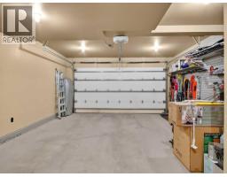 4pc Bathroom - 617 7 Street, Canmore, AB T1W2C4 Photo 10