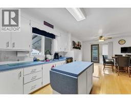 Laundry room - 330 9 Street Se, Medicine Hat, AB T1A1N5 Photo 11