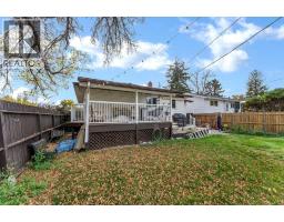 330 9 Street Se, Medicine Hat, AB T1A1N5 Photo 43