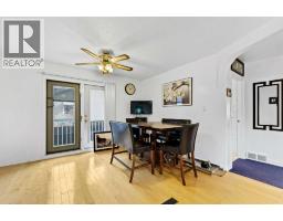 Family room - 330 9 Street Se, Medicine Hat, AB T1A1N5 Photo 8