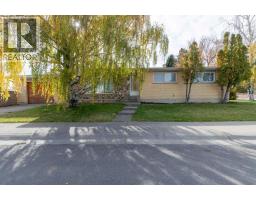 2504 7 Avenue N - photo 1