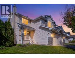 472 Douglas Glen Point SE - photo 1