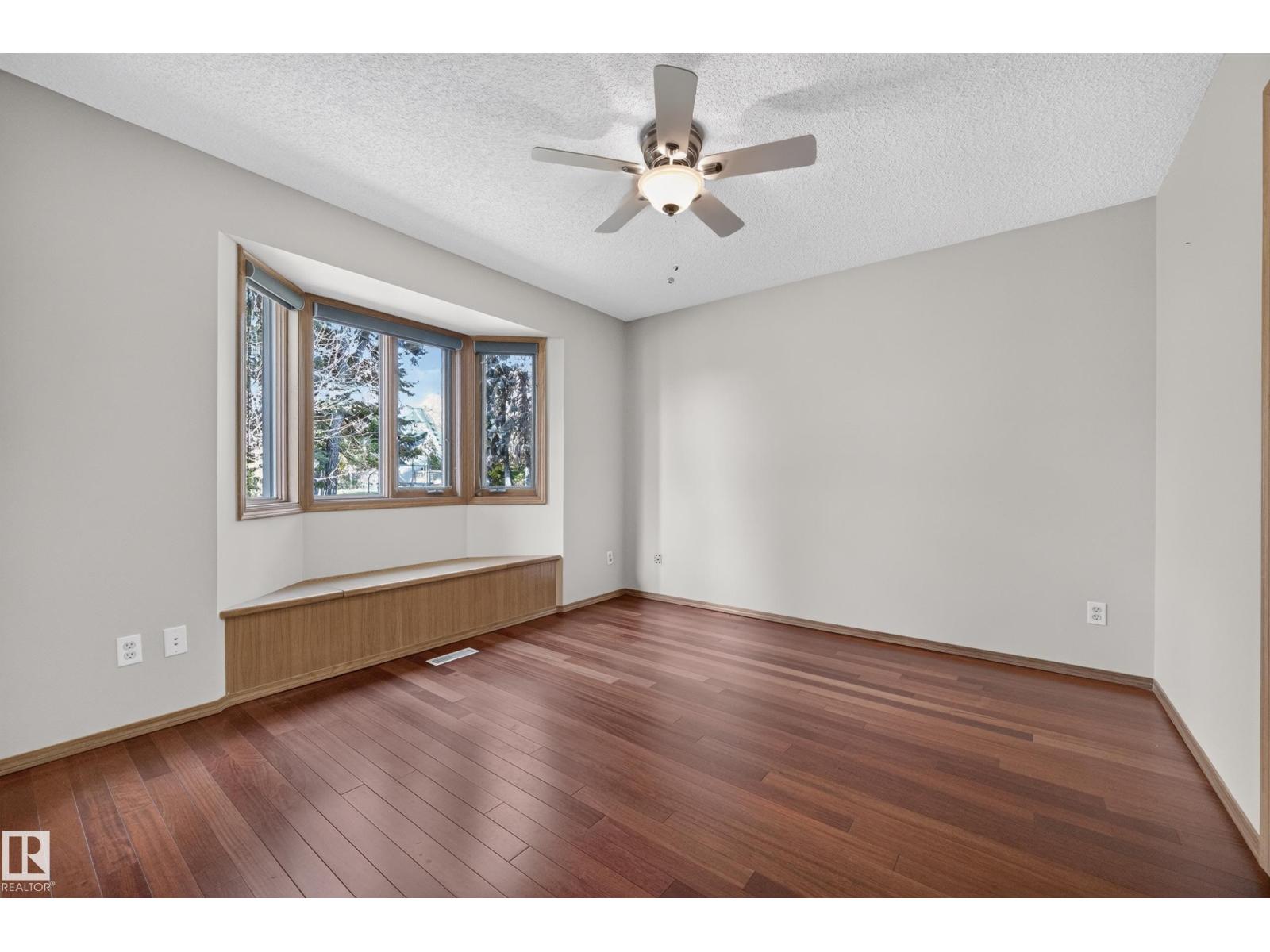 19403 Fort Rd NE - 32