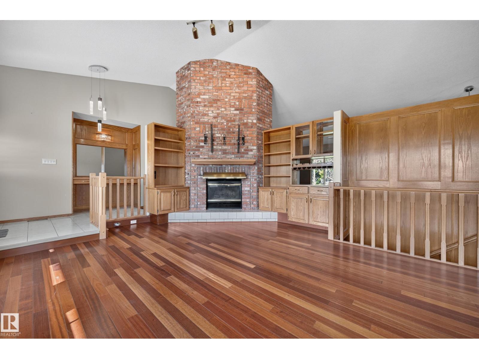 19403 Fort Rd NE - 7