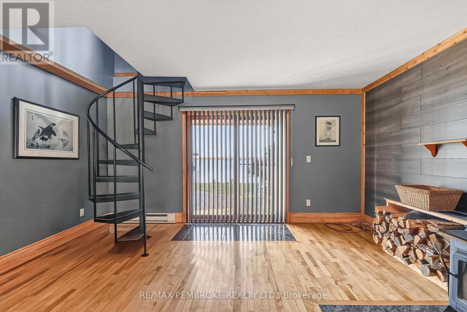1213 Burns Drive — photo 17