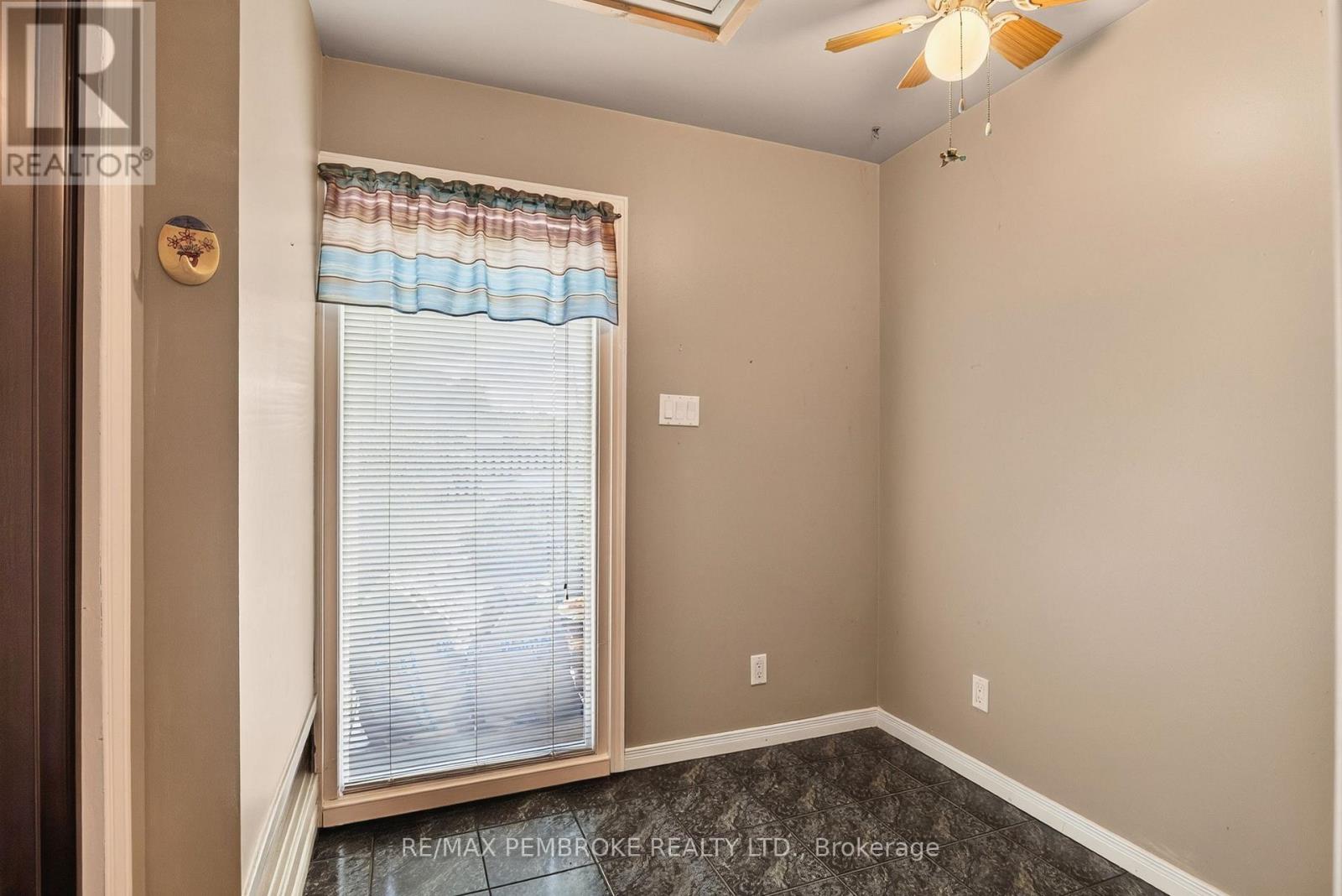1213 Burns Drive — photo 31