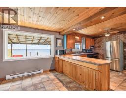 Family room - 1213 Burns Drive, Laurentian Valley, ON K8A7M9 Photo 10