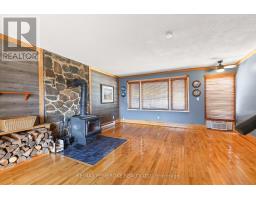 1213 Burns Drive, Laurentian Valley, ON K8A7M9 Photo 18