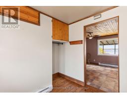 Laundry room - 1213 Burns Drive, Laurentian Valley, ON K8A7M9 Photo 9