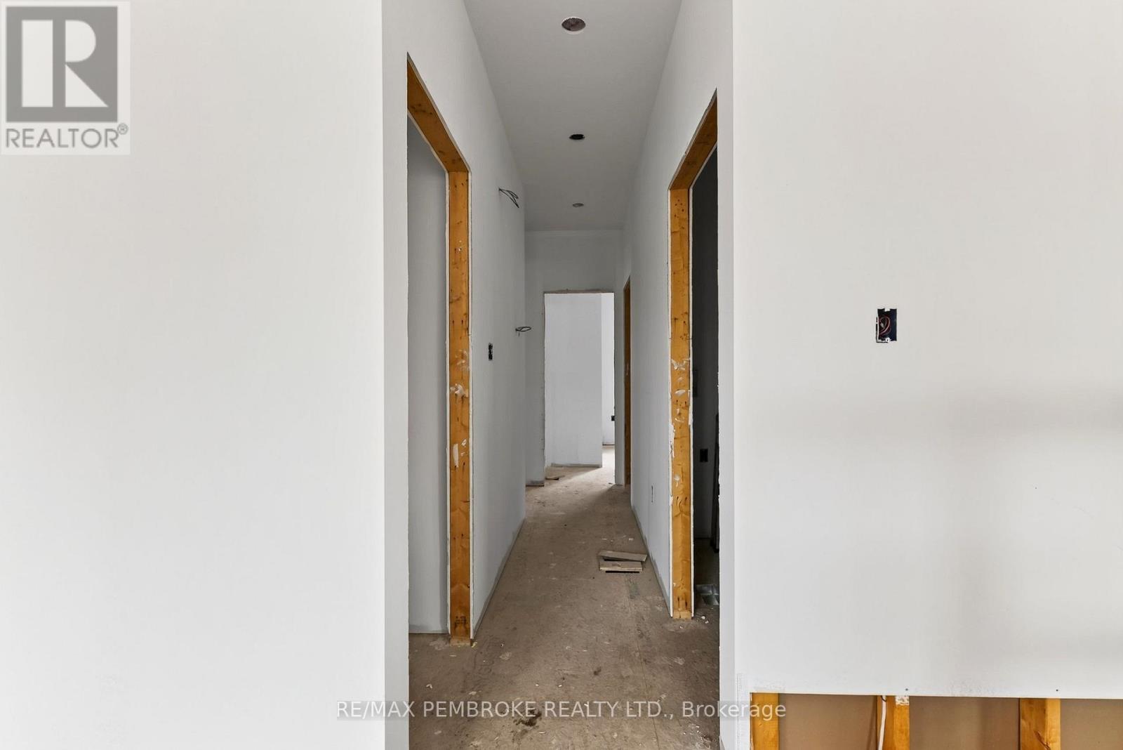 18 DURANT STREET - 15