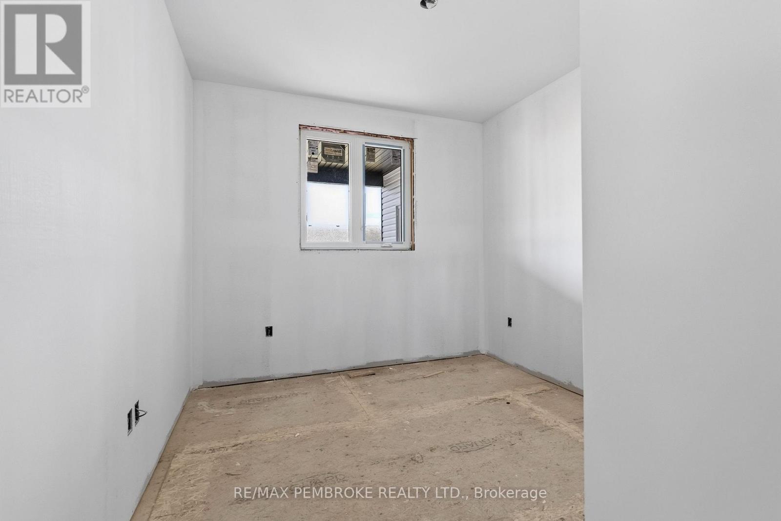 18 Durant Street — photo 16