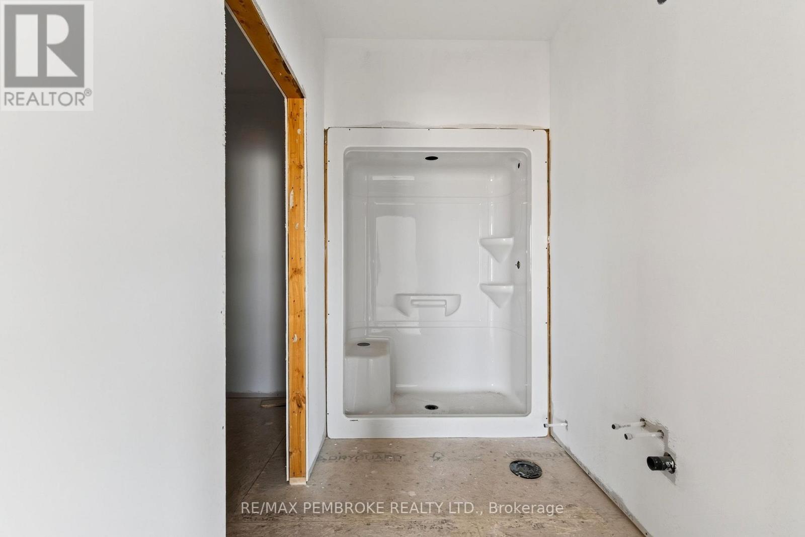 18 Durant Street — photo 28
