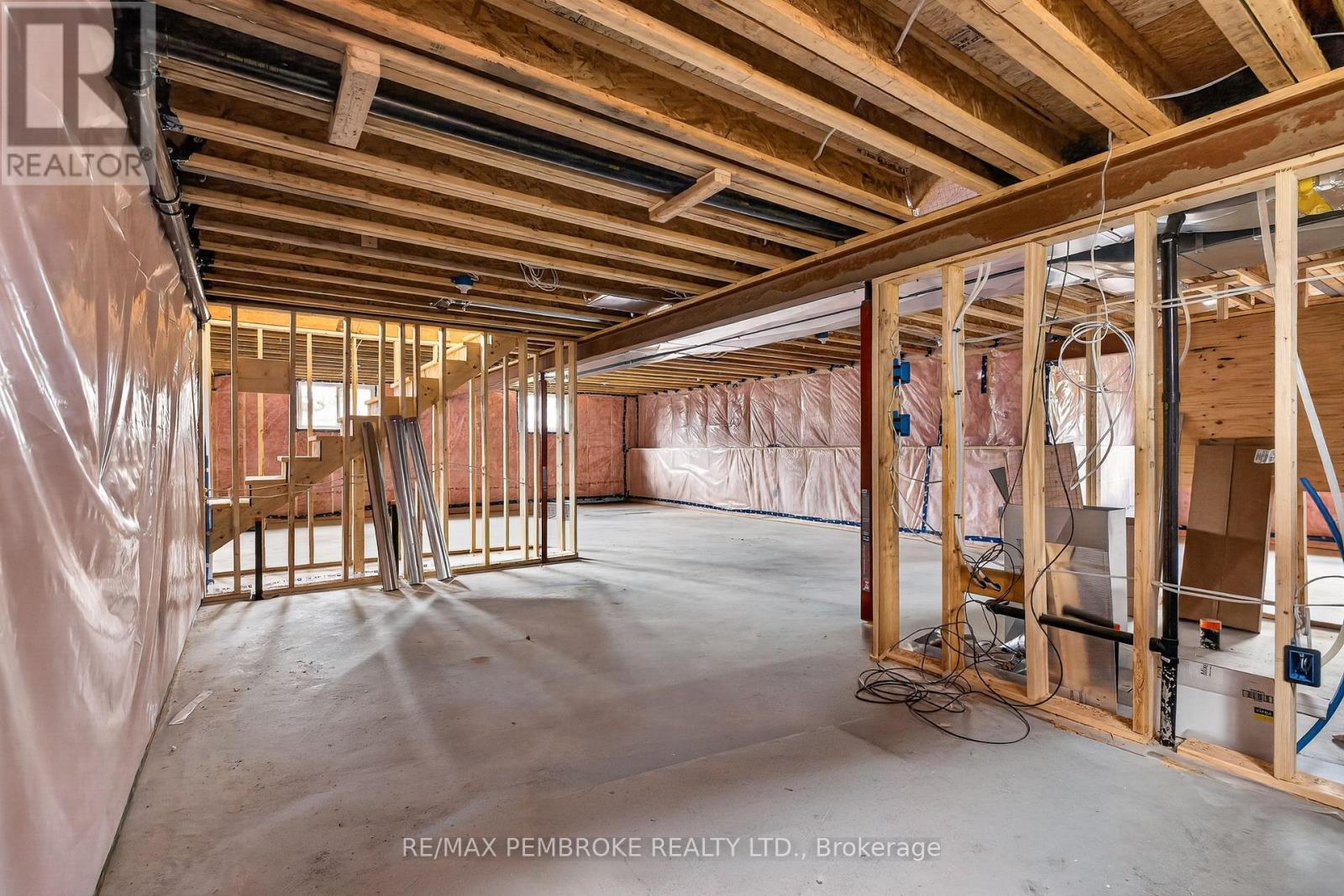 18 Durant Street — photo 41