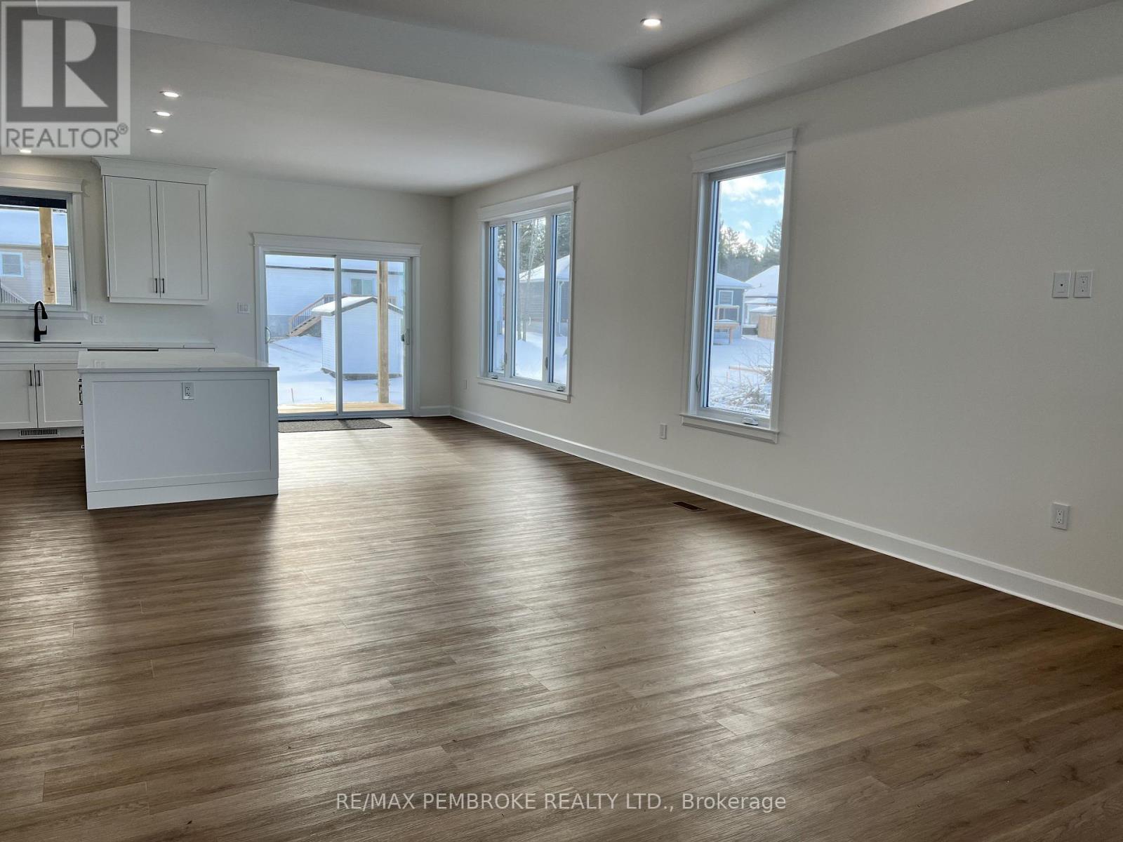 18 DURANT STREET - 46