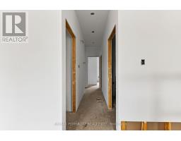 18 Durant Street, Petawawa, ON K8H0G2 Photo 15