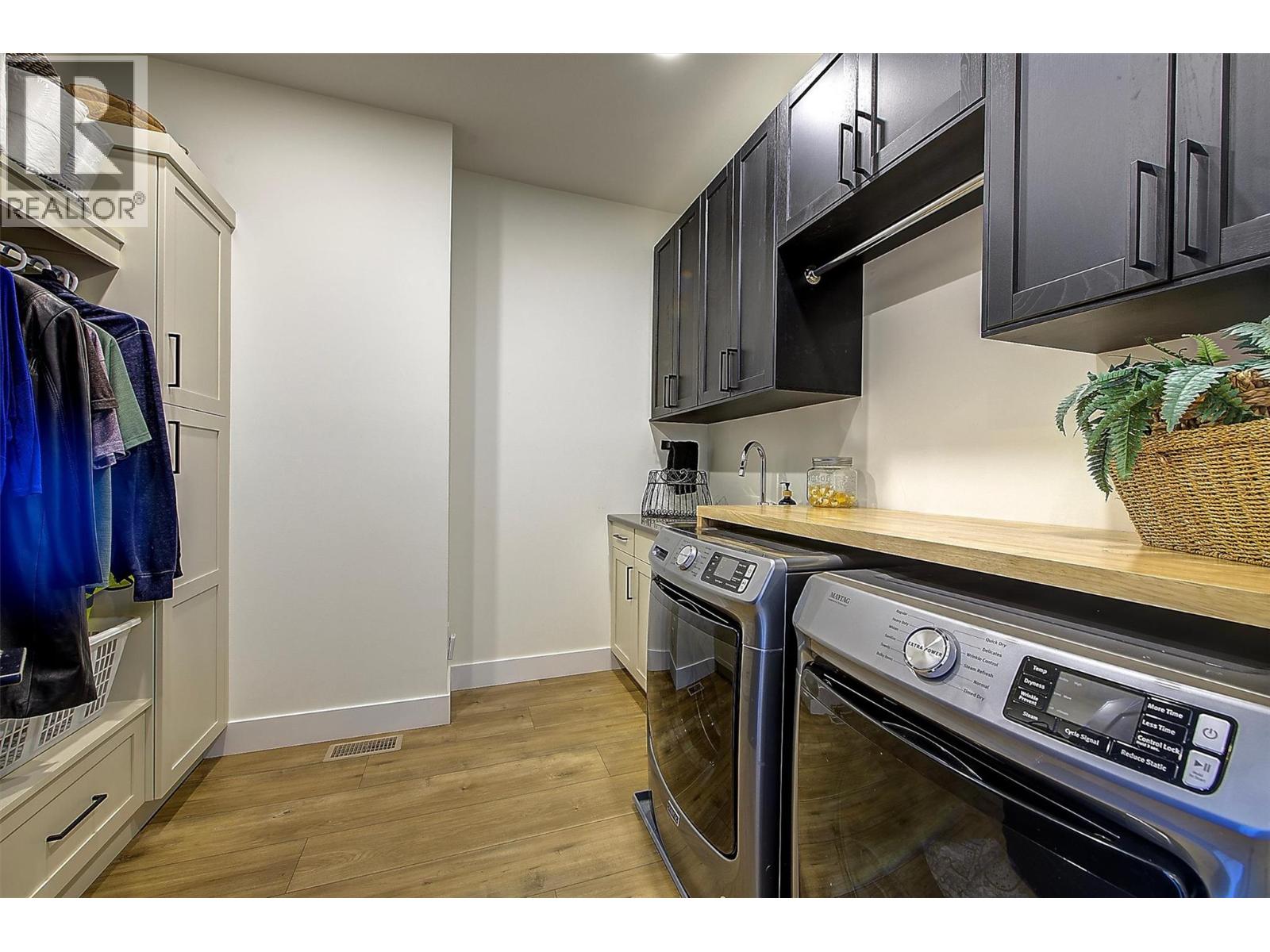 2064 Ryegrass Road - 53