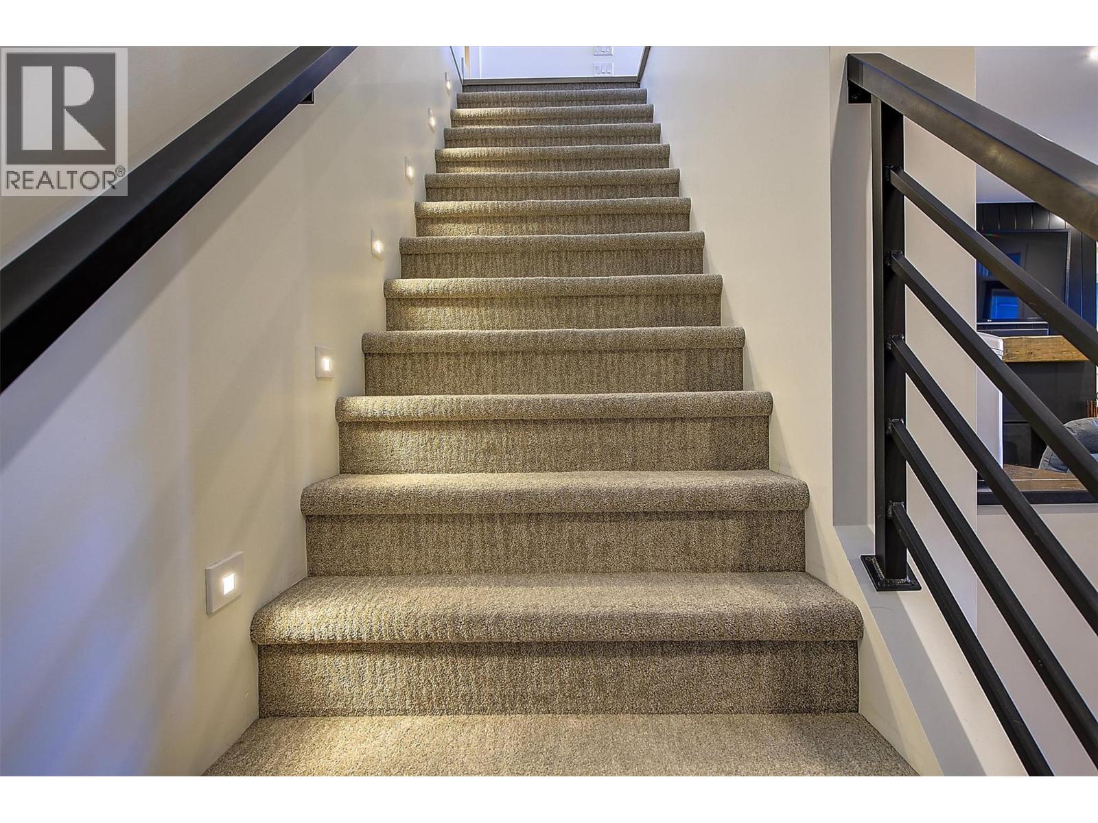  2064 Ryegrass Road, Kelowna