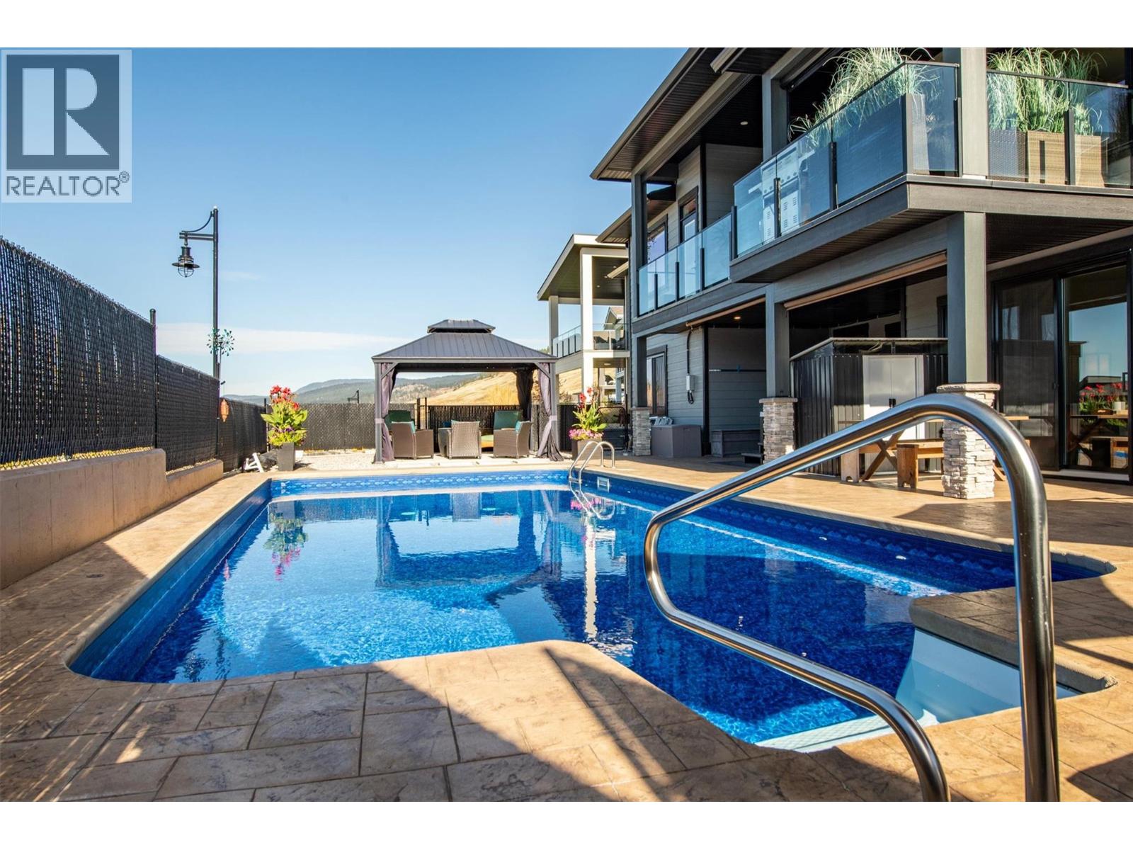 2064 Ryegrass Road - 73