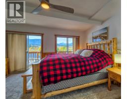449 Lakeview Place, Invermere, BC V0A1K3 Photo 14