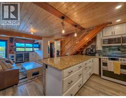 449 Lakeview Place, Invermere, BC V0A1K3 Photo 43