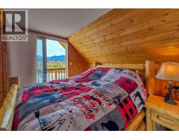 449 Lakeview Place, Invermere, BC V0A1K3 Photo 32