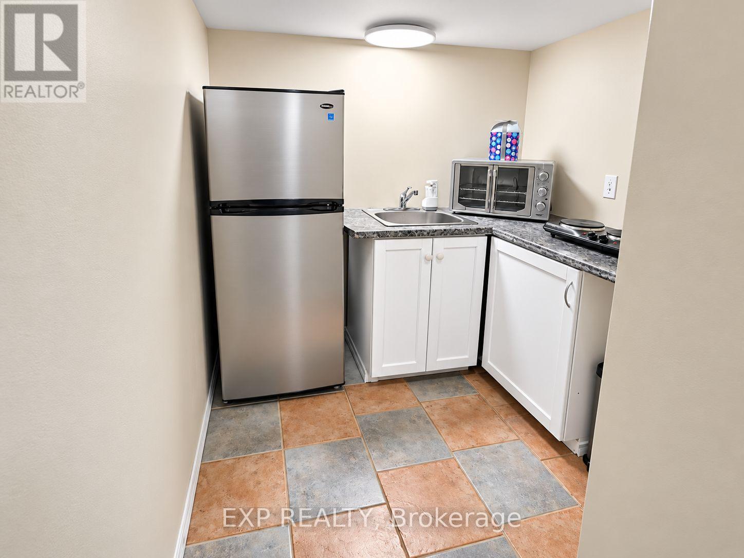 45 Lina Marra Drive — photo 4
