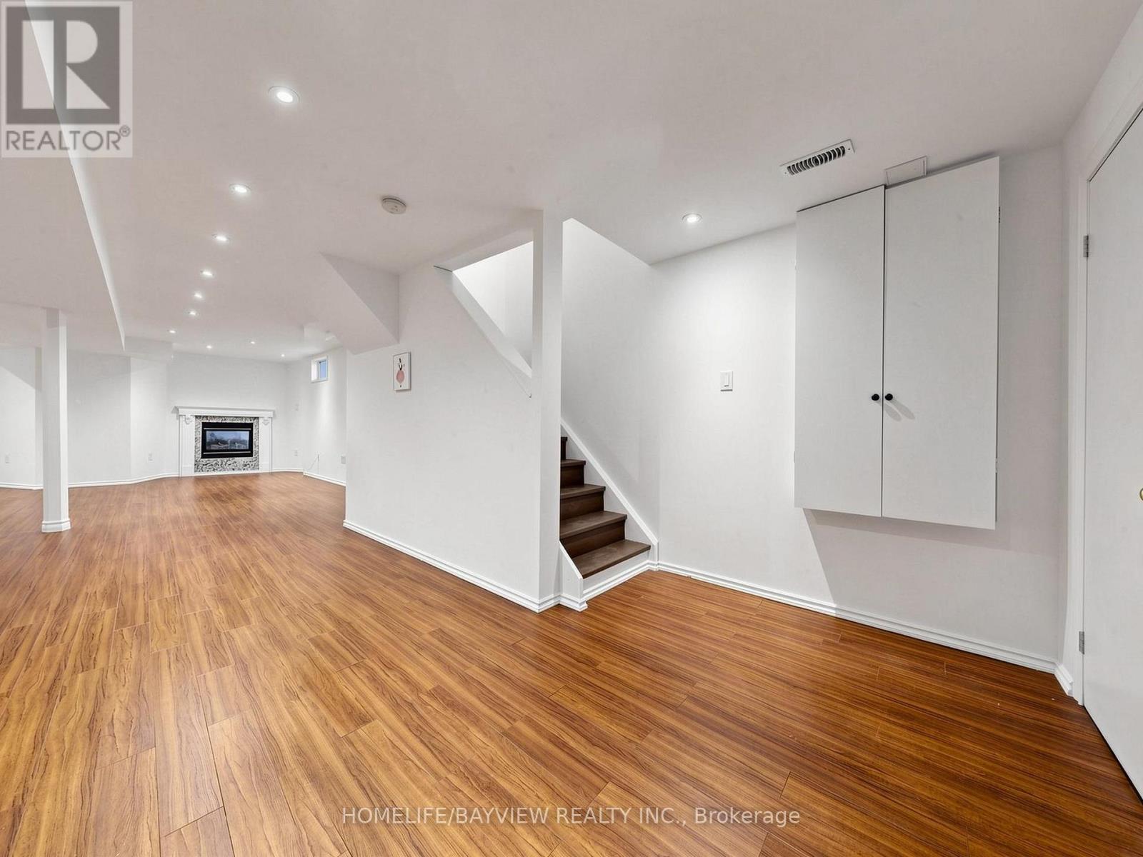 139 Rushbrook Drive — photo 32