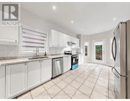 139 Rushbrook Drive, Newmarket, ON L3X2E2 Photo 9
