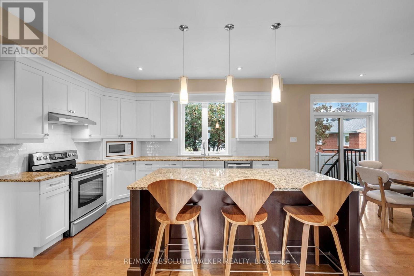 25 Goodwin Avenue — photo 12