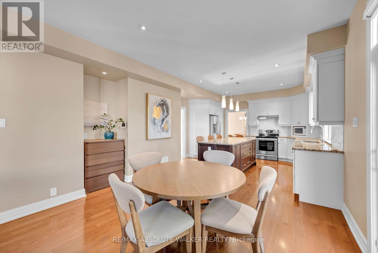 25 Goodwin Avenue — photo 16