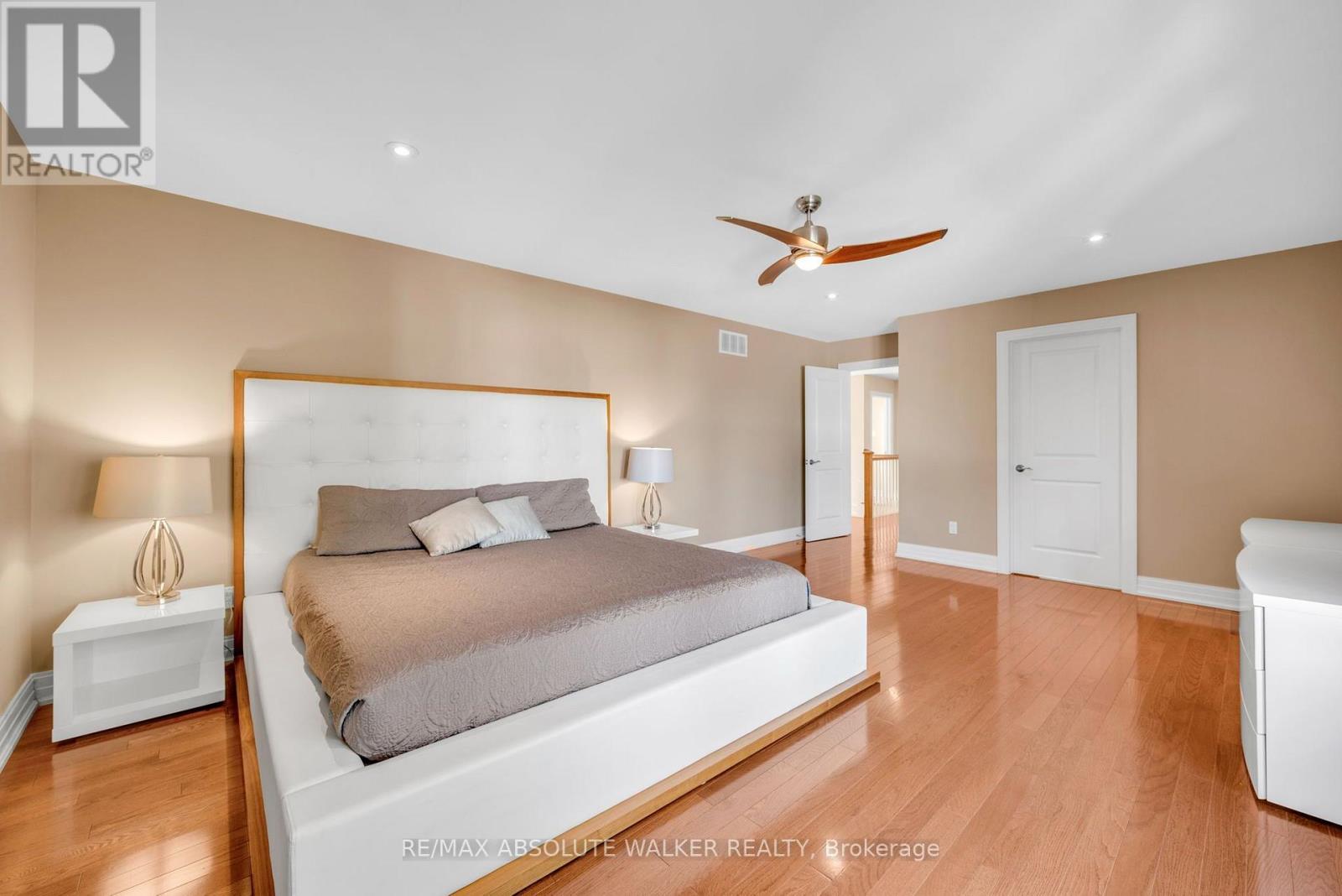 25 Goodwin Avenue — photo 24