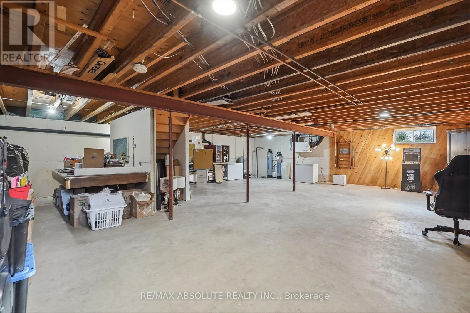 13233 Ferguson Road — photo 32