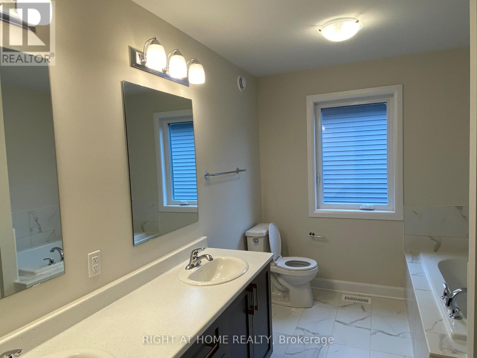 608 Moonflower Crescent — photo 12