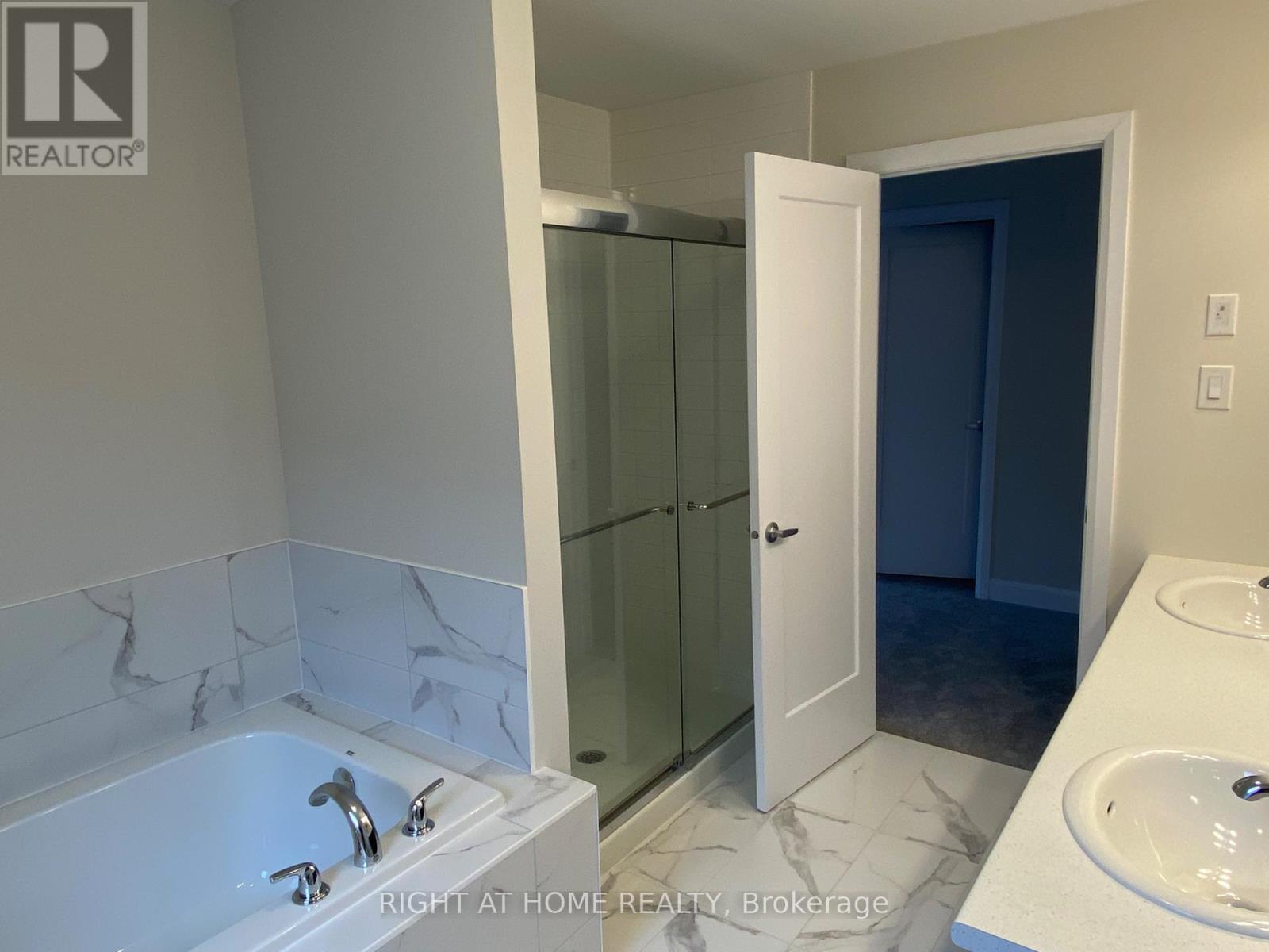 608 Moonflower Crescent — photo 13