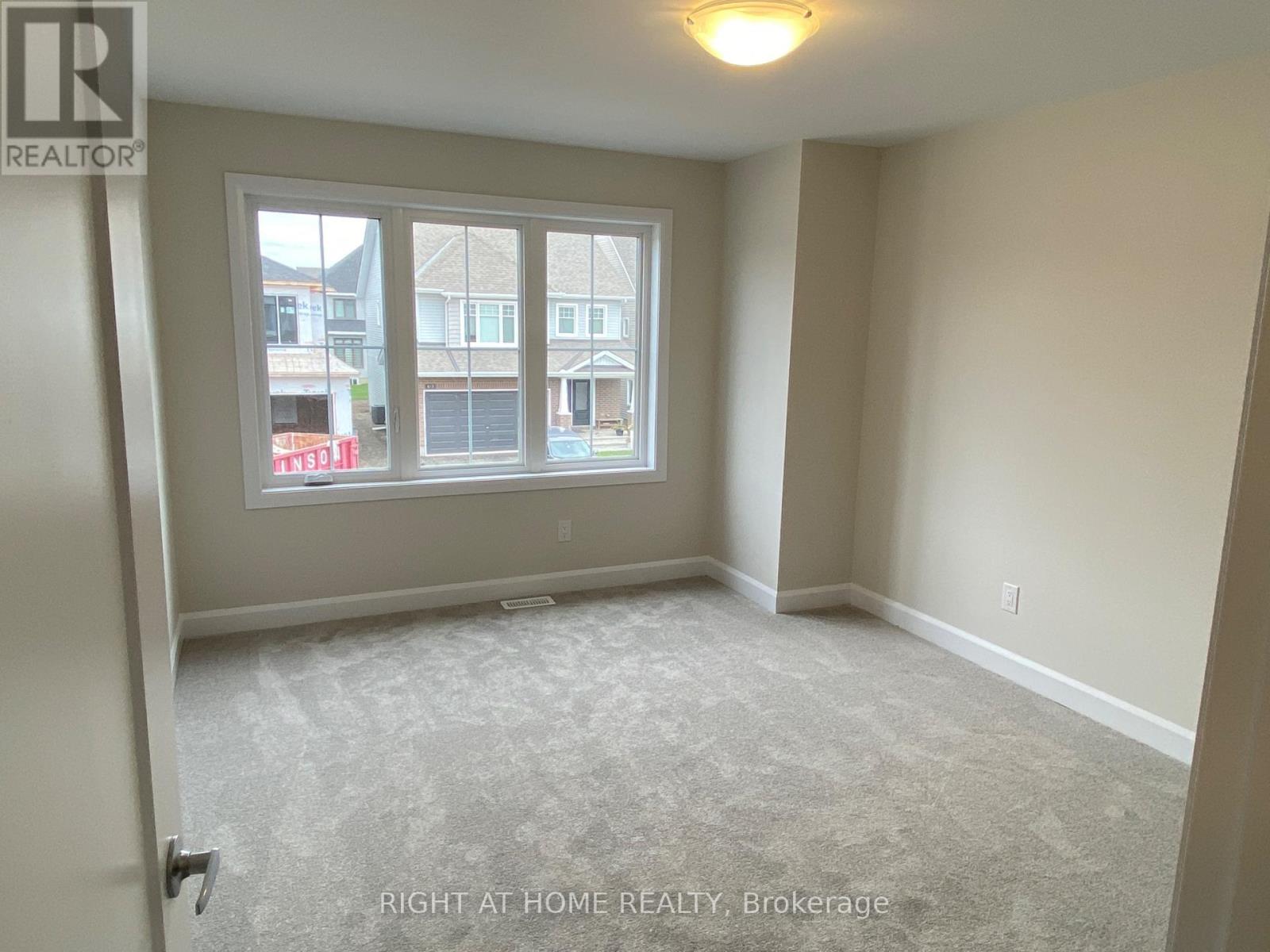 608 Moonflower Crescent — photo 24