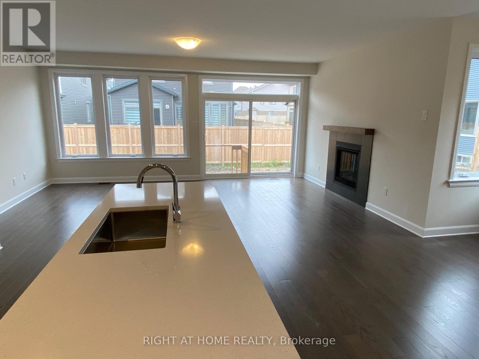 608 Moonflower Crescent — photo 7