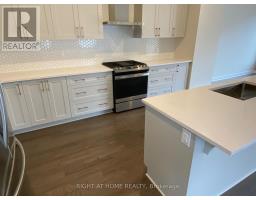 Bathroom - 608 Moonflower Crescent, Ottawa, ON K1T0X8 Photo 6
