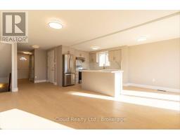 184 Madelaine Drive, Barrie, ON L4N0S7 Photo 11