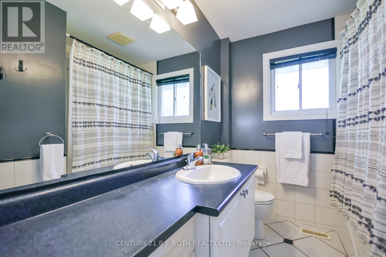 74 Rose Street, Barrie, ON photo 19