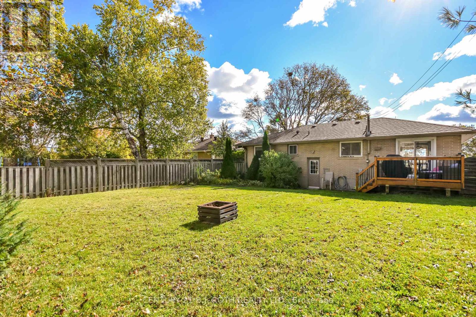 74 Rose Street, Barrie, ON photo 33