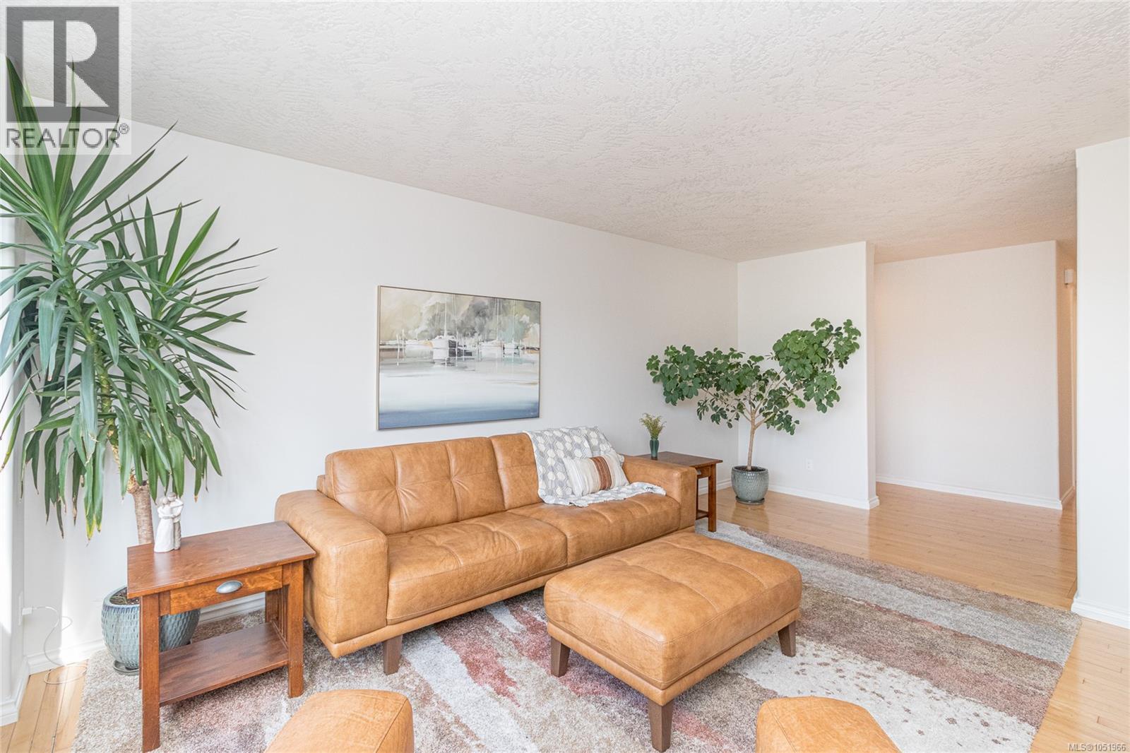 6309 Central Saanich Rd, Central Saanich - Image 1