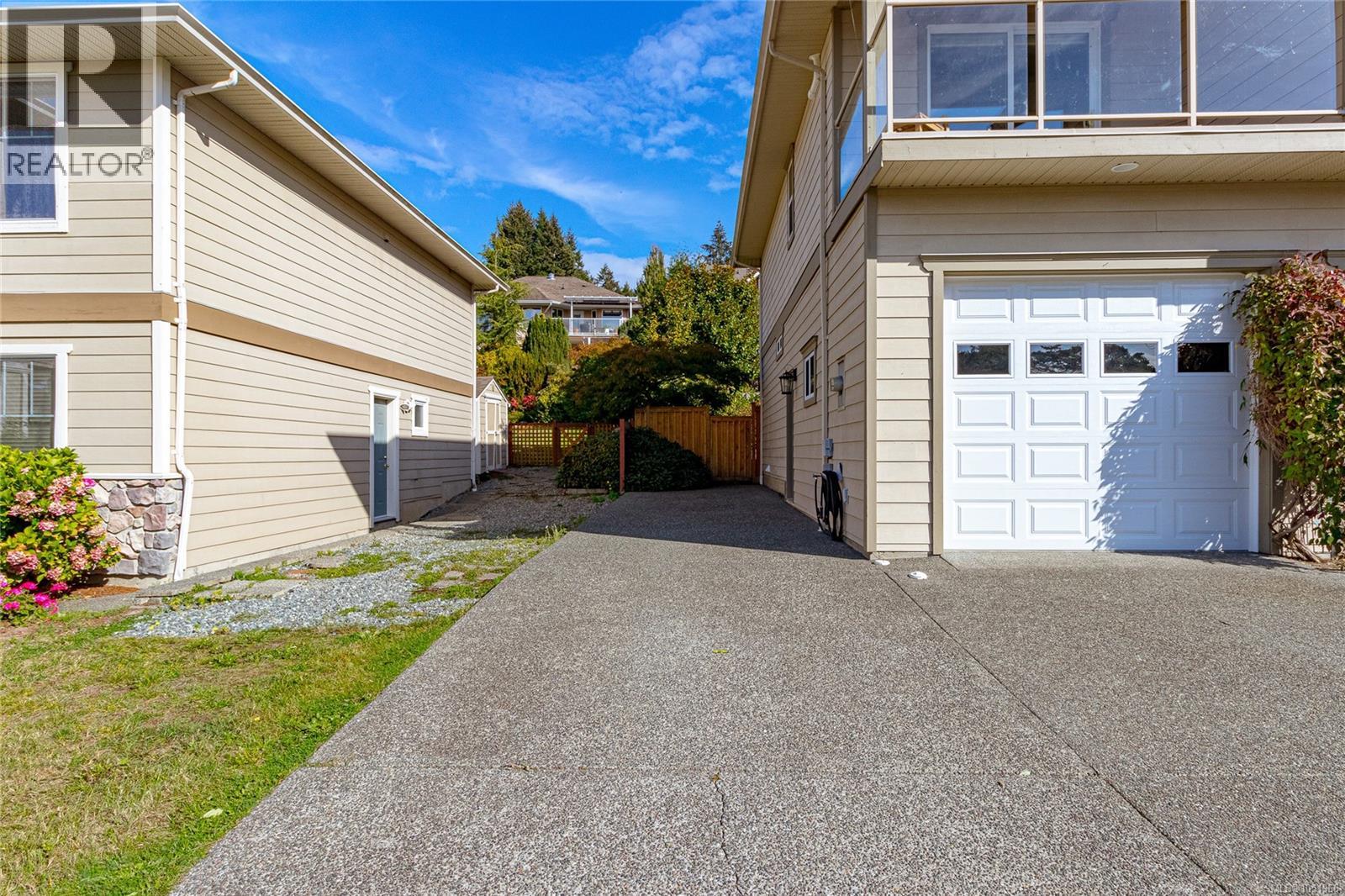 6309 Central Saanich Rd, Central Saanich - Image 1