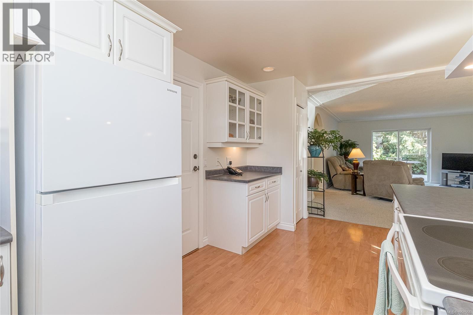 6309 Central Saanich Rd, Central Saanich - Image 1