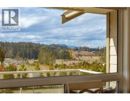 Entrance - 6309 Central Saanich Rd, Central Saanich, BC V8Z5T8 Photo 18