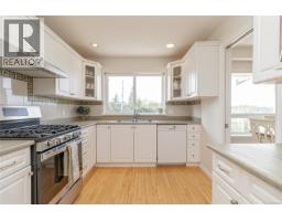 6309 Central Saanich Rd, Central Saanich, BC V8Z5T8 Photo 19