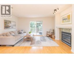 6309 Central Saanich Rd, Central Saanich, BC V8Z5T8 Photo 25