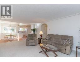 6309 Central Saanich Rd, Central Saanich, BC V8Z5T8 Photo 45