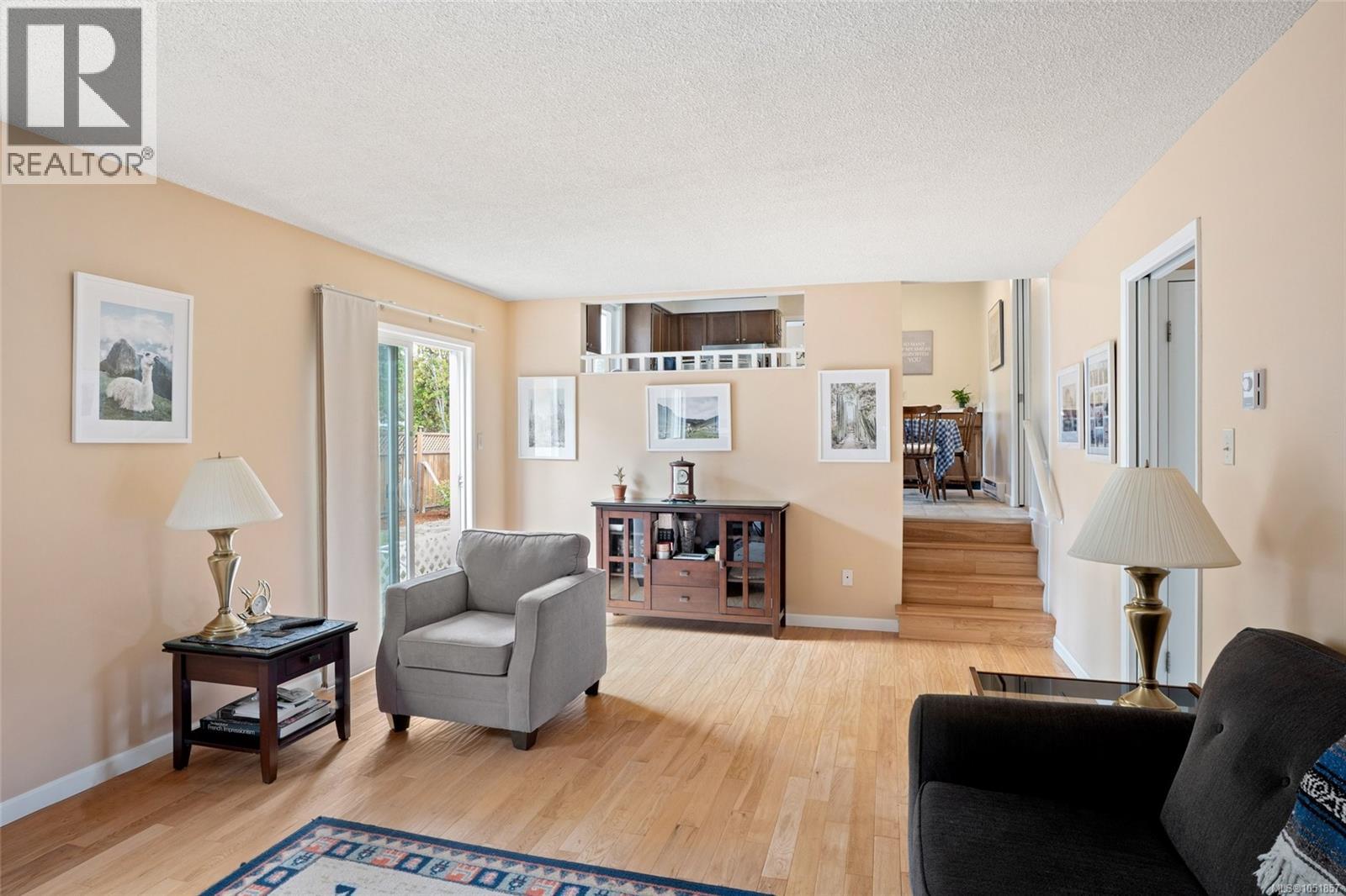 3906 Braefoot Rd, Saanich - Image 1